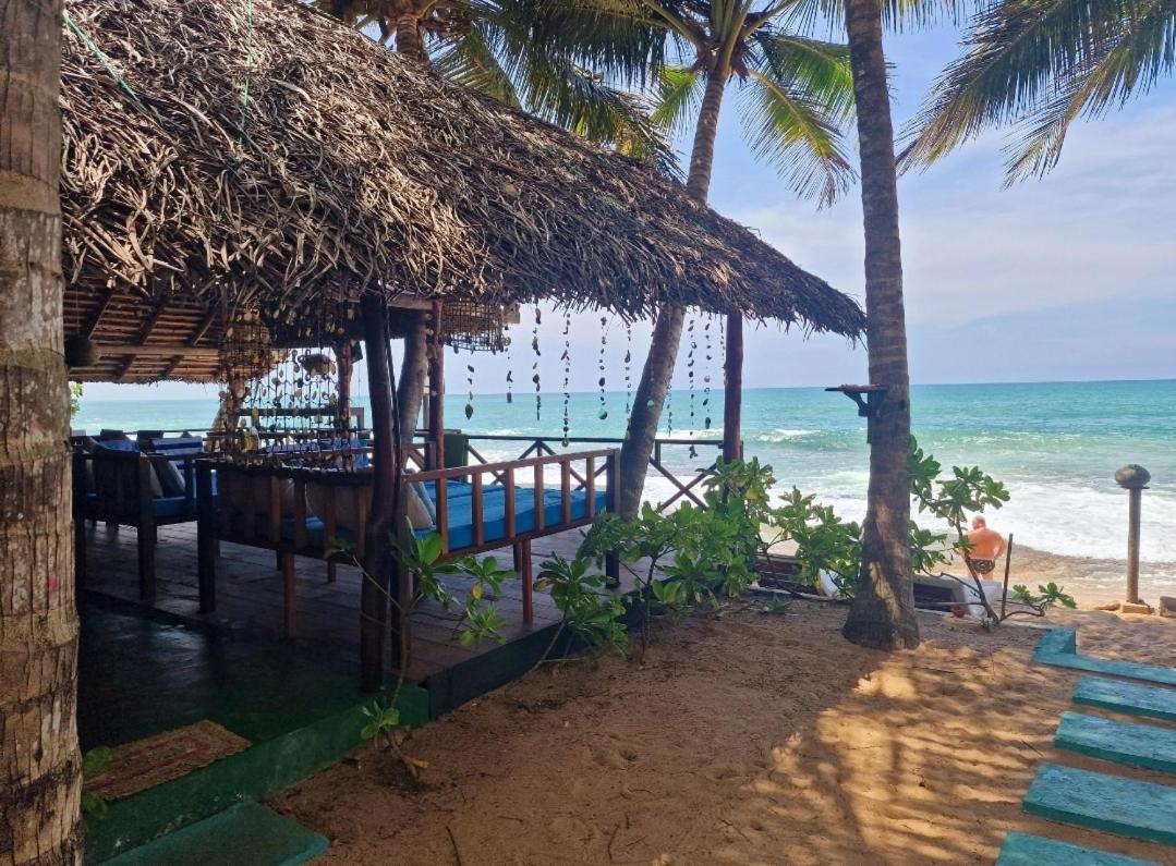 Panorama Beach Hotel Tangalle Εξωτερικό φωτογραφία